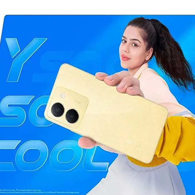The Vivo Y36 is a new smartphone that was recently launched in Pakistan. It has a large and bright 6.78-inch AMOLED display, a powerful MediaTek Dimensity 900 processor, and a good 50MP camera system.